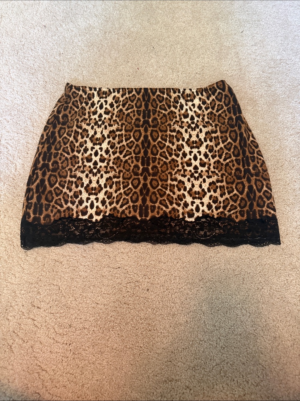 Leopard Print Lace-Hem Mini Skirt - Brown